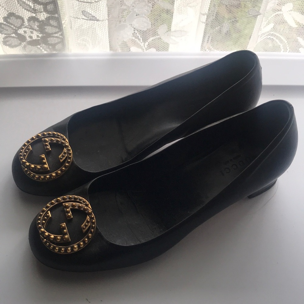 Gucci black 35.5